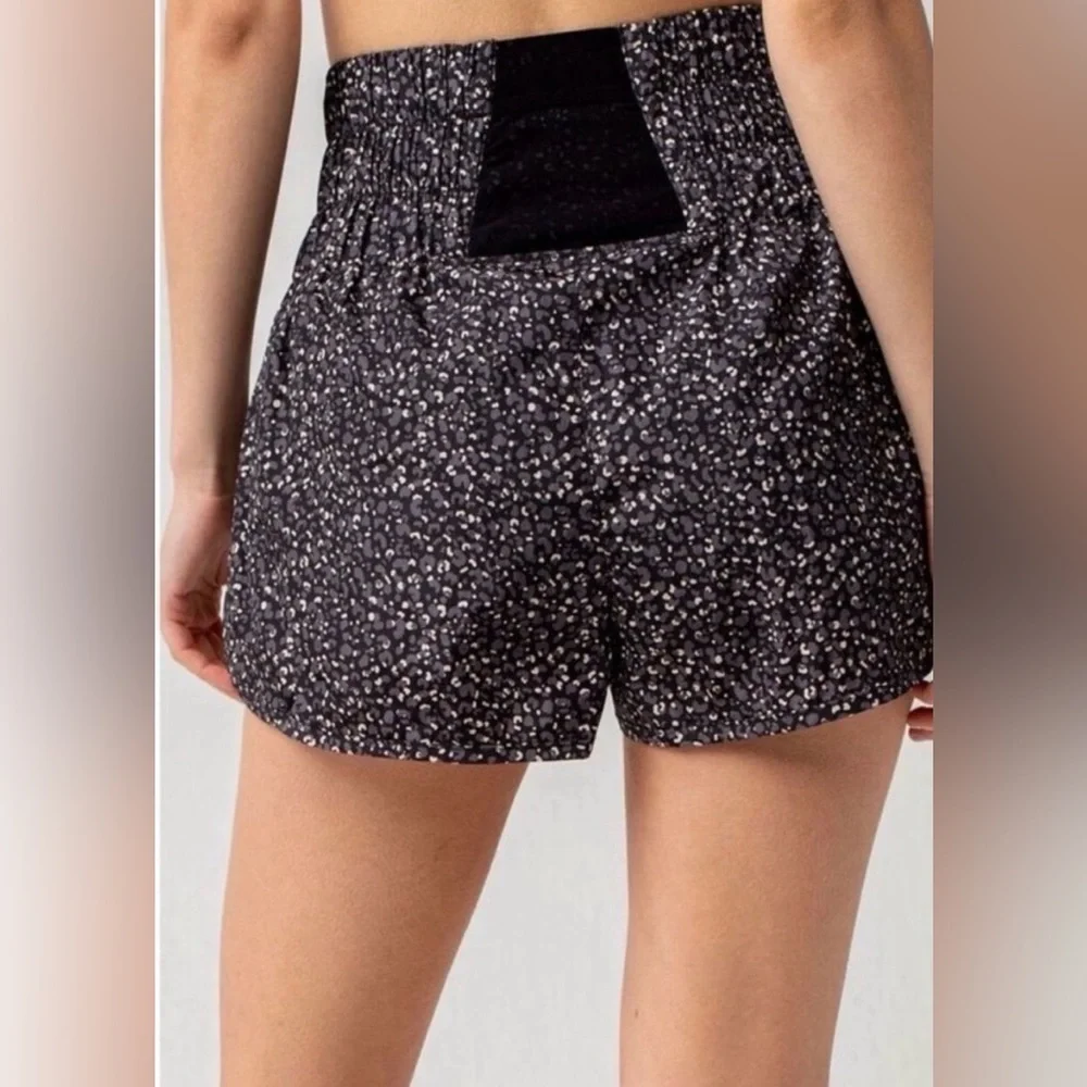 Free People Movement Leopard Print The Way Home Shorts NWT Size Large - Picture 6 of 9